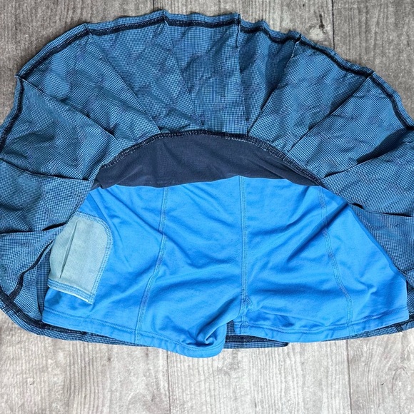 Lululemon Pace Setter Skirt in Black/ Cornflower/Inkwell [BB119] - Picture 5 of 11